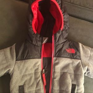 Boys 3T North Face winter coat